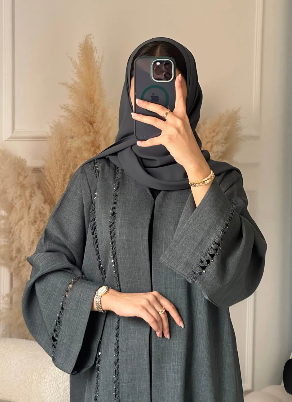 عـبايـات الملونـــة